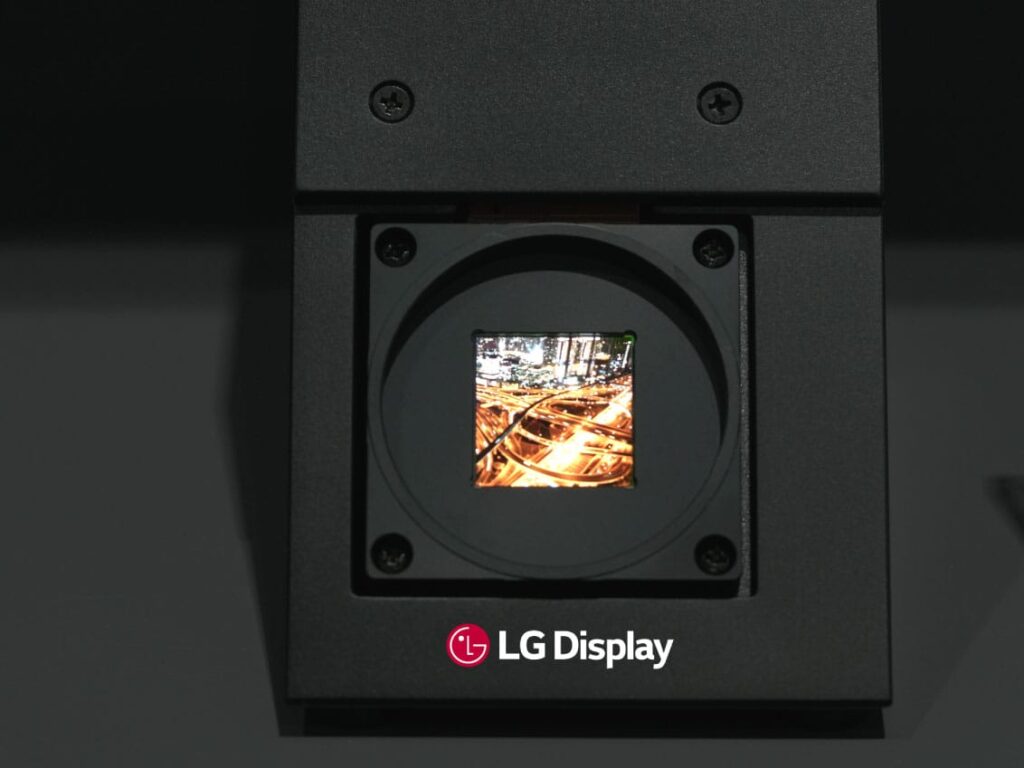 LG Unveils 4K Micro-OLED Display for "Next-Generation" VR.